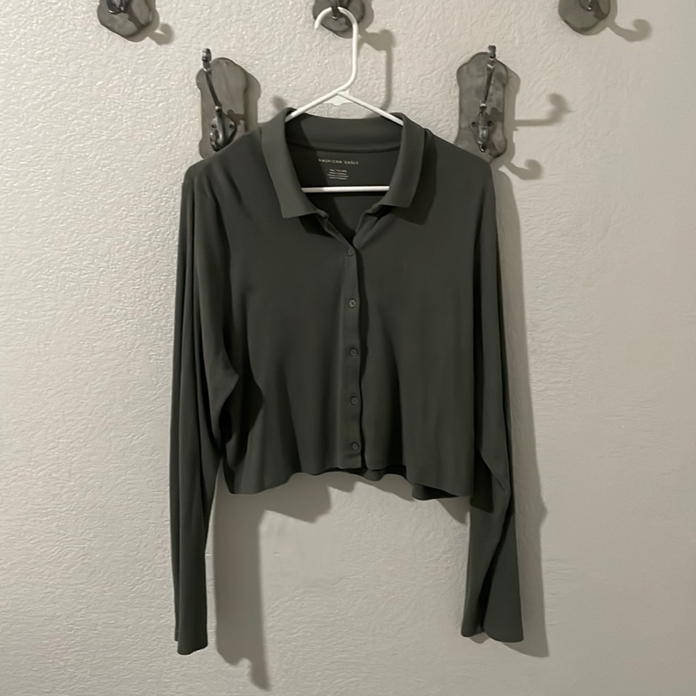 AMERICAN EAGLE LONGSLEEVE CROP SIZE: XXL COLOR: OLIVE GREEN